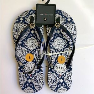 Tommy Hilfiger Flip Flop Sandals - Women   Size: 8